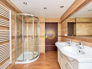 Prodej rodinného domu, Praha - Modřany, K Lahovičkám, 150 m2