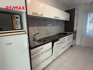 Pronájem bytu 1+1, Břeclav, náměstí Petra Bezruče, 40 m2