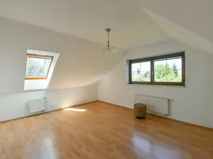 Prodej rodinného domu, Horoměřice, 350 m2