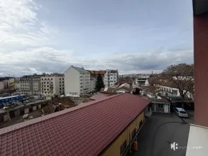 Pronájem bytu 1+kk, Praha - Libeň, Pod plynojemem, 36 m2