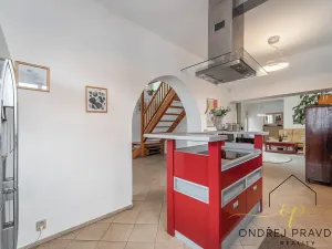 Prodej rodinného domu, Lety, Sokolská, 265 m2