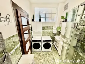 Prodej bytu 3+kk, Dvůr Králové nad Labem, nábřeží Benešovo, 76 m2