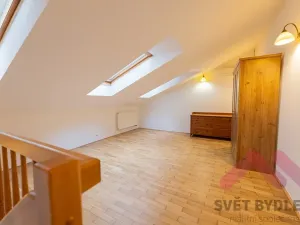 Pronájem bytu 2+kk, Praha - Smíchov, Tomáškova, 44 m2