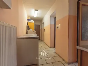 Prodej rodinného domu, Městečko, 230 m2