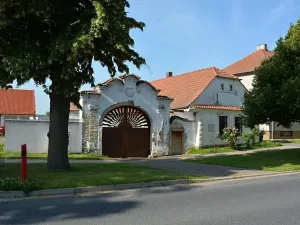 Prodej kanceláře, Kouty, 440 m2