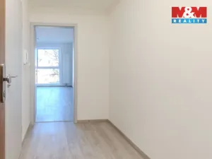 Prodej bytu 1+kk, Zlín, Nad Stráněmi, 34 m2