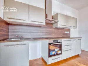 Pronájem bytu 2+1, Hranice, Kropáčova, 76 m2