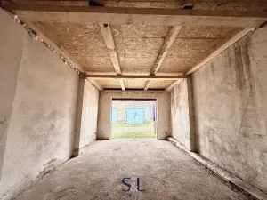 Pronájem garáže, Mimoň, 24 m2