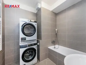 Prodej bytu 3+kk, Praha - Dolní Měcholupy, Kardausova, 84 m2