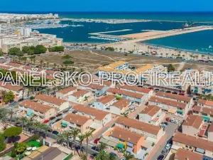 Prodej bytu 3+1, Alicante, Španělsko, 84 m2