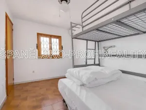 Prodej vícegeneračního domu, Alicante, Španělsko, 78 m2