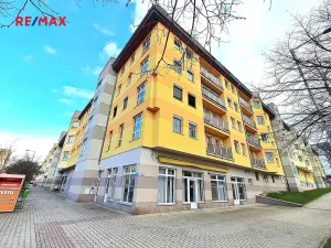 Pronájem bytu 2+kk, Praha - Hlubočepy, Voskovcova, 55 m2