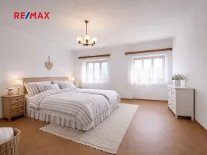 Prodej rodinného domu, Kozojedy, 240 m2