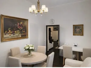 Prodej bytu 3+1, Karlovy Vary, Krále Jiřího, 154 m2