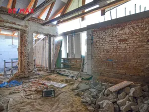 Prodej rodinného domu, Vracov, Bzenecká, 209 m2