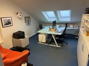 Pronájem kanceláře, Praha - Holešovice, Komunardů, 100 m2