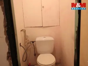 Prodej bytu 2+1, Karlovy Vary, nábřeží Jana Palacha, 63 m2