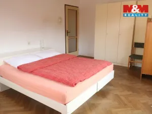 Prodej bytu 2+1, Karlovy Vary, nábřeží Jana Palacha, 63 m2