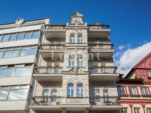 Prodej činžovního domu, Karlovy Vary, Vřídelní, 1221 m2