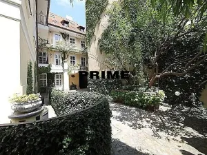 Pronájem bytu 4+1, Praha - Malá Strana, Vlašská, 178 m2