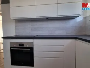 Pronájem bytu 3+1, Český Těšín, Komenského, 65 m2