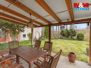 Prodej rodinného domu, Zvoleněves, 245 m2