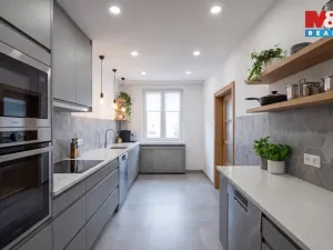 Prodej bytu 3+1, Praha - Chodov, Brodského, 70 m2