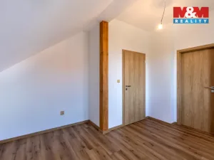 Prodej rodinného domu, Petrovice I, 147 m2