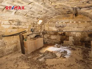 Prodej vily, Radvanec, 420 m2