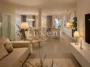 Prodej vily, Rogoznica, Chorvatsko, 220 m2