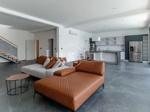 Prodej vily, Trogir, Chorvatsko, 349 m2