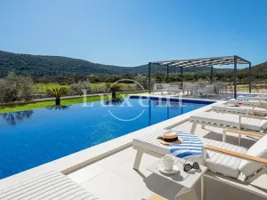 Prodej vily, Rogoznica, Chorvatsko, 310 m2