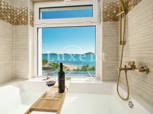 Prodej vily, Šibenik, Chorvatsko, 105 m2