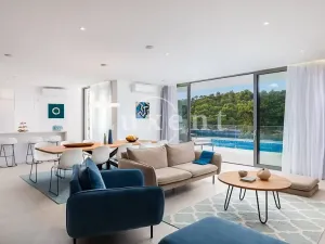 Prodej vily, Bol, Chorvatsko, 300 m2