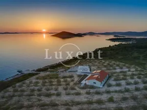 Prodej vily, Zadar, Chorvatsko, 280 m2