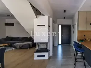 Prodej vily, Zadar, Chorvatsko, 230 m2