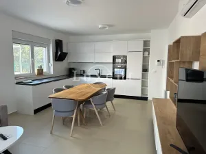 Prodej bytu 3+kk, Ugljan, Chorvatsko, 80 m2