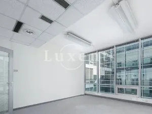 Pronájem kanceláře, Praha - Nové Město, Krakovská, 300 m2