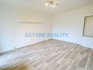 Pronájem bytu 1+1, Praha - Krč, V Štíhlách, 39 m2