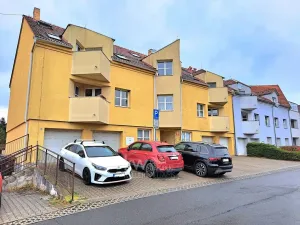 Pronájem bytu 3+1, Praha - Šeberov, Pod vsí, 81 m2