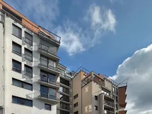 Pronájem bytu 2+kk, Karlovy Vary, Na Vyhlídce, 52 m2