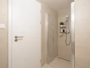 Pronájem bytu 1+kk, Praha - Hloubětín, Poděbradská, 32 m2