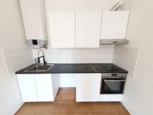 Pronájem bytu 2+kk, Praha - Žižkov, U kněžské louky, 50 m2