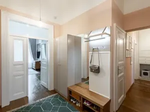 Prodej bytu 3+1, Praha - Smíchov, Drtinova, 121 m2