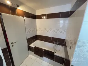 Pronájem bytu 2+1, Tlučná, V Rybníčkách, 47 m2