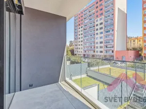 Prodej bytu 1+kk, Praha - Modřany, Komořanská, 37 m2