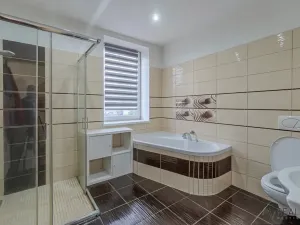 Prodej rodinného domu, Ostrava, Haškova, 200 m2