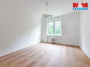 Prodej bytu 2+1, Bukovany, 51 m2