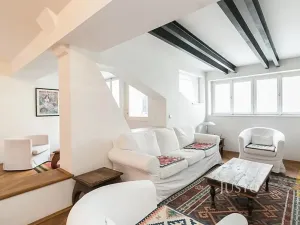 Pronájem bytu 3+1, Praha - Nové Město, Odborů, 96 m2