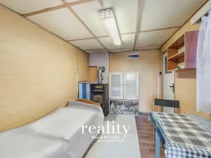 Prodej zahrady, Tavíkovice, 757 m2